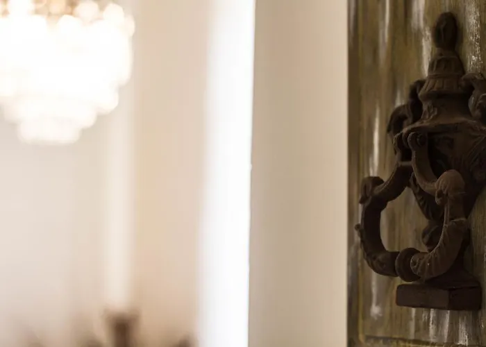 Apartament Cavallieri, Individual