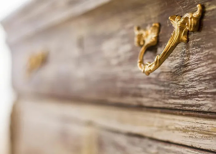 Apartman Cavallieri, Individual