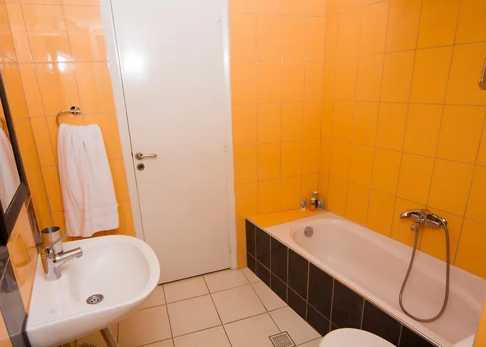 Apartman Cavallieri, Individual Rhodes City